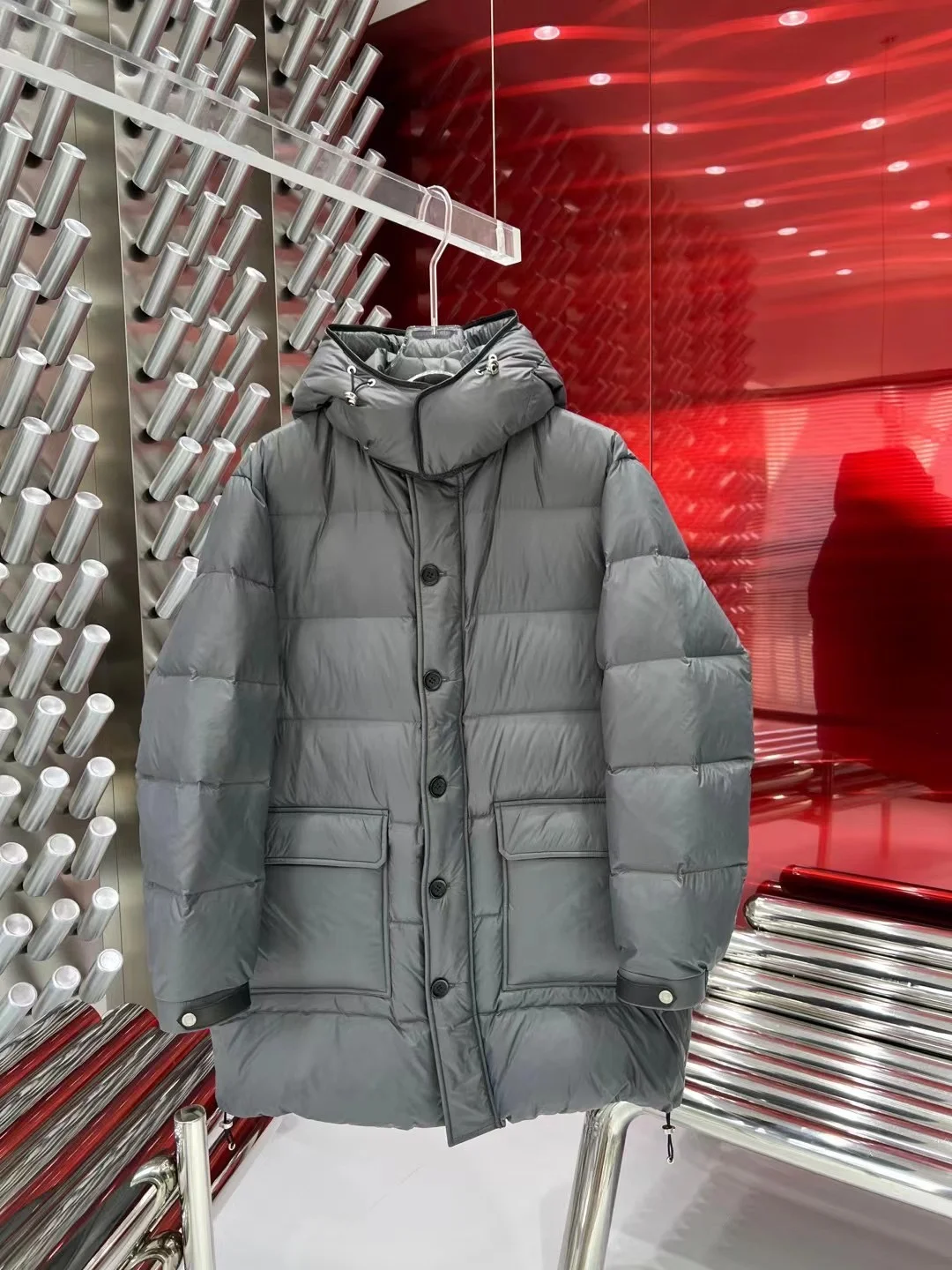 NewStyle Unclassified Brand Down Jackets 165131
