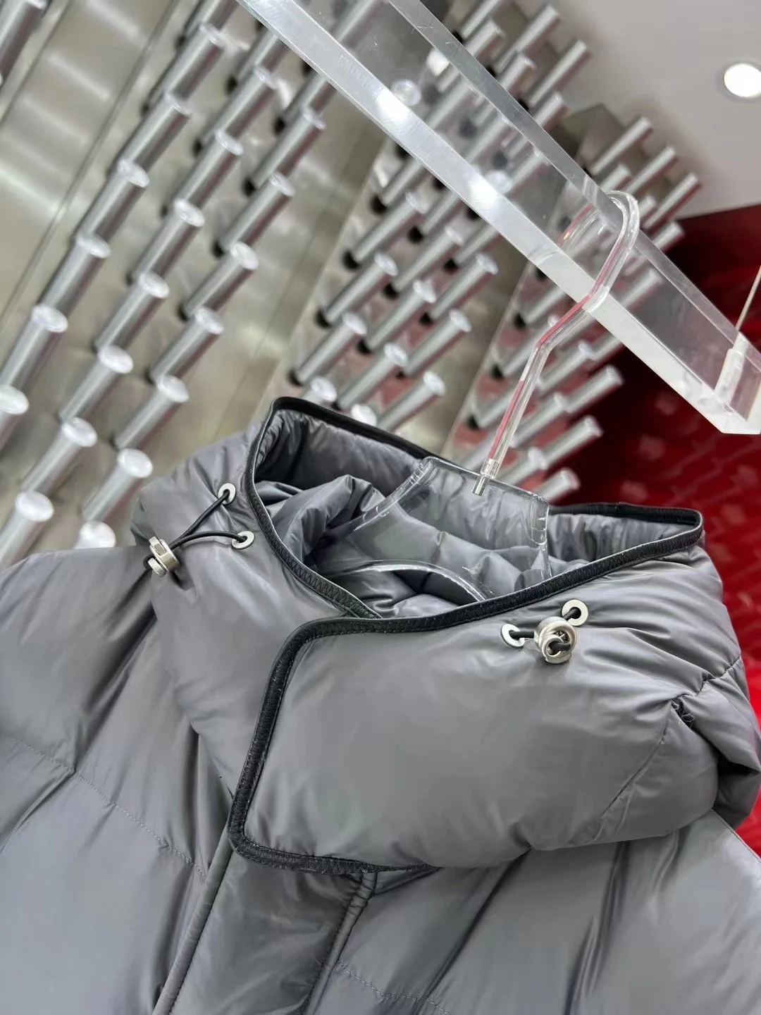 NewStyle Unclassified Brand Down Jackets 165131