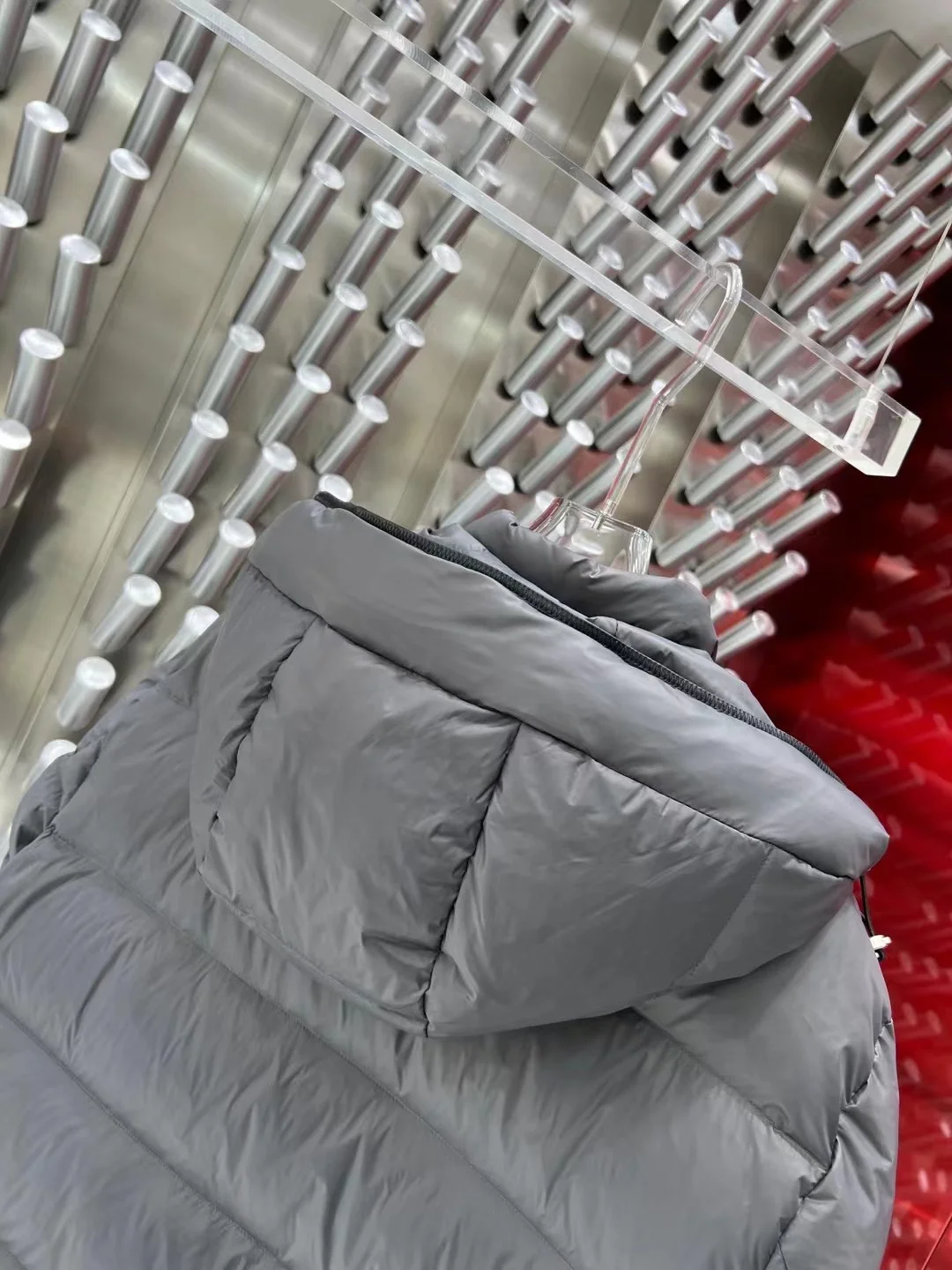NewStyle Unclassified Brand Down Jackets 165131