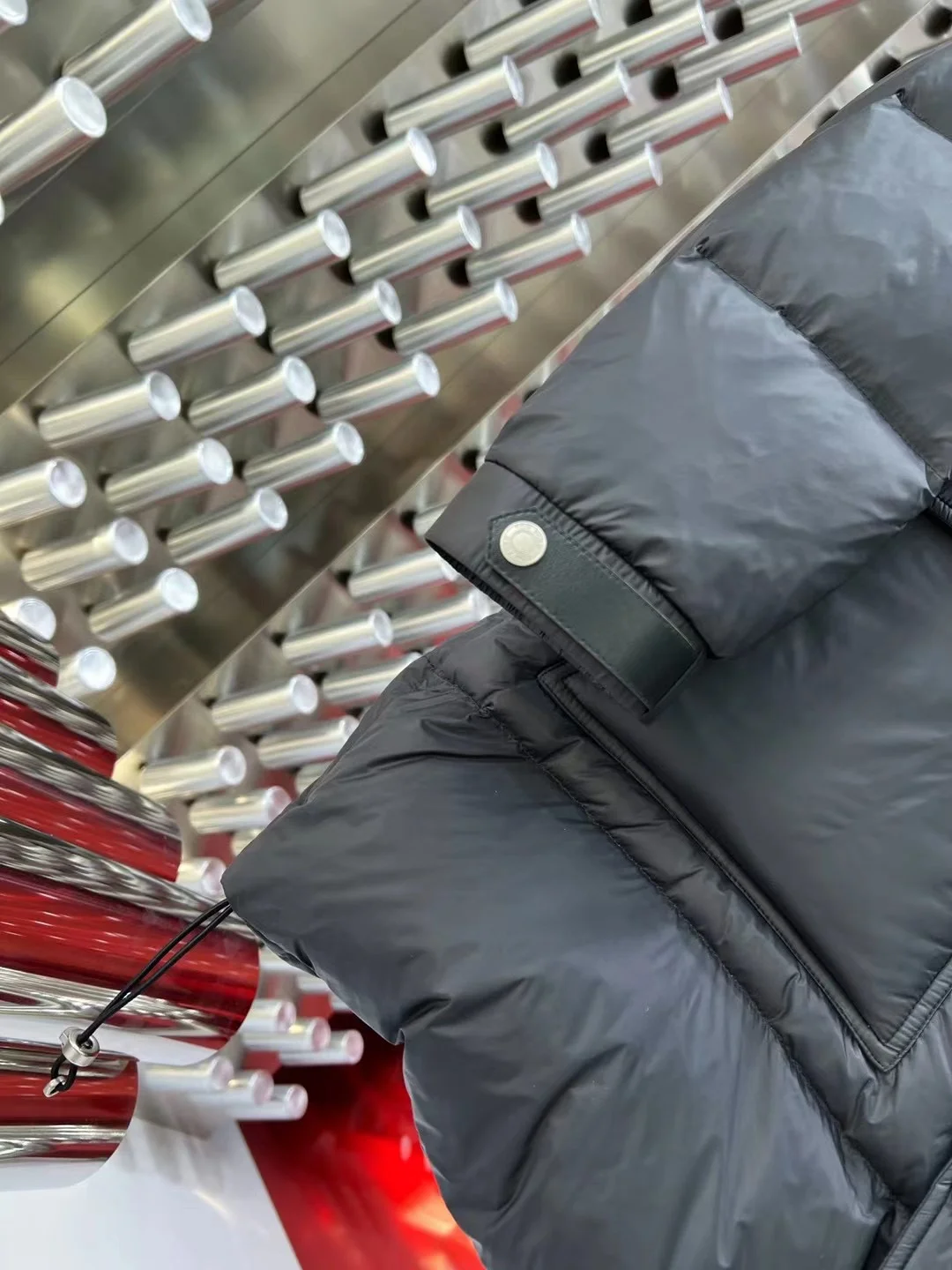 Reliable Unclassified Brand Down Jackets 165128