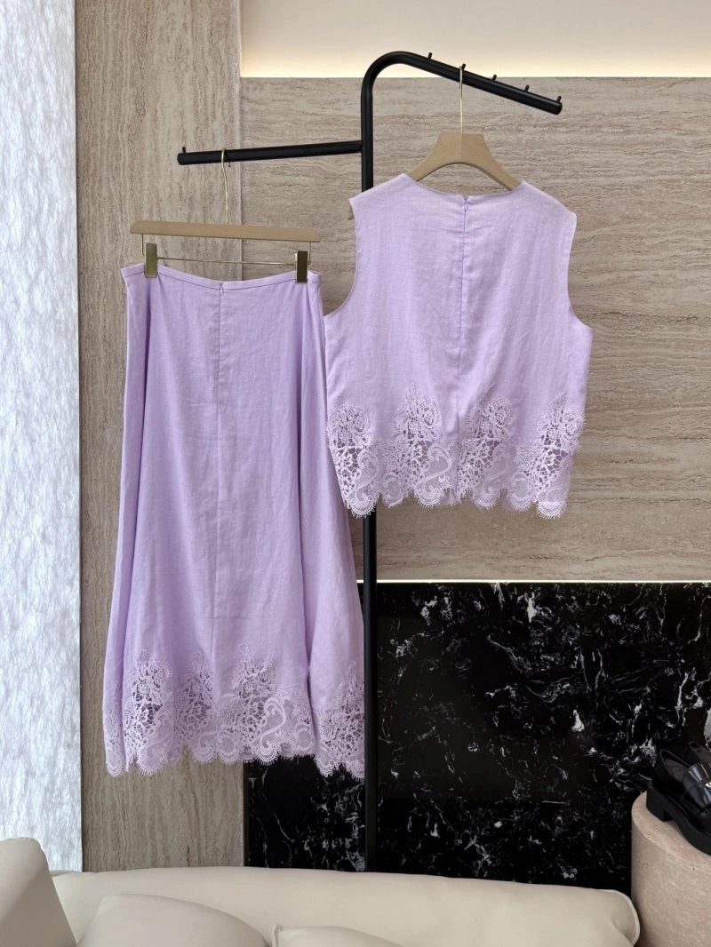 Compact Unclassified Brand Dress Suits 147751