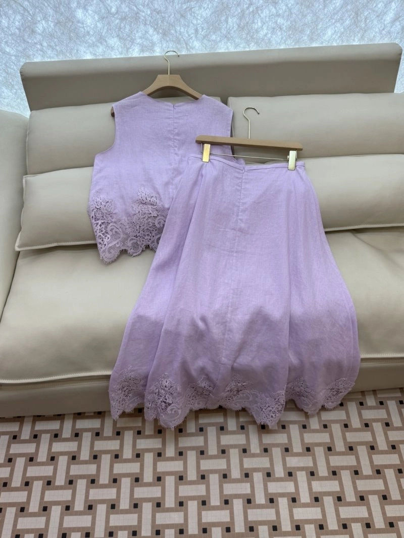 Compact Unclassified Brand Dress Suits 147751