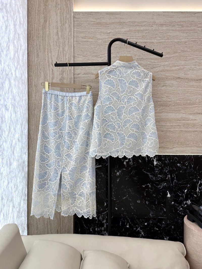 Cozy Unclassified Brand Dress Suits 147722