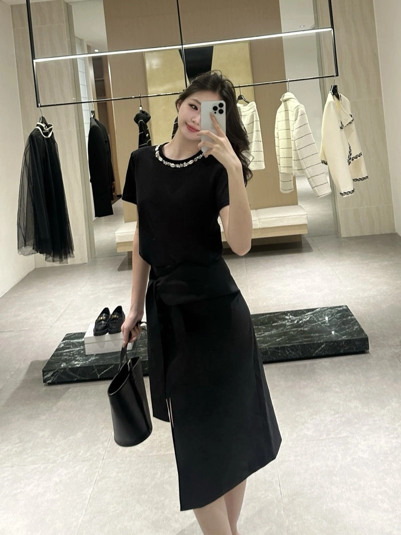 Resilient Unclassified Brand Dress Suits 153887