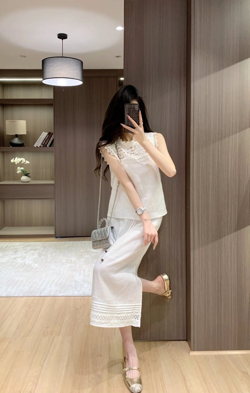 FashionForward Unclassified Brand Dress Suits 152704