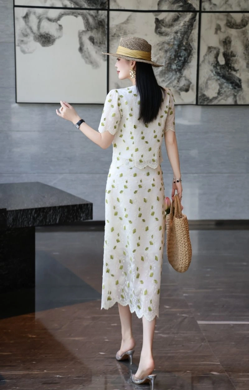 UrbanChic Unclassified Brand Dress Suits 152703