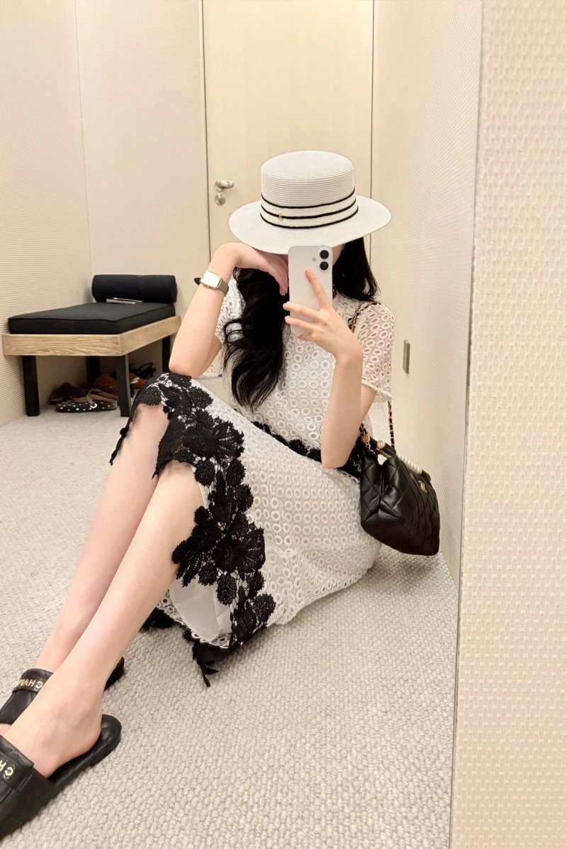 EyeCatching Unclassified Brand Dress Suits 152700