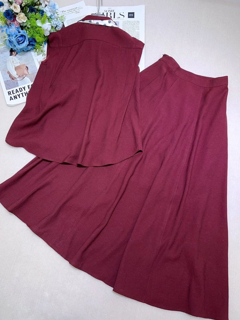 Fashionable Unclassified Brand Dress Suits 152683