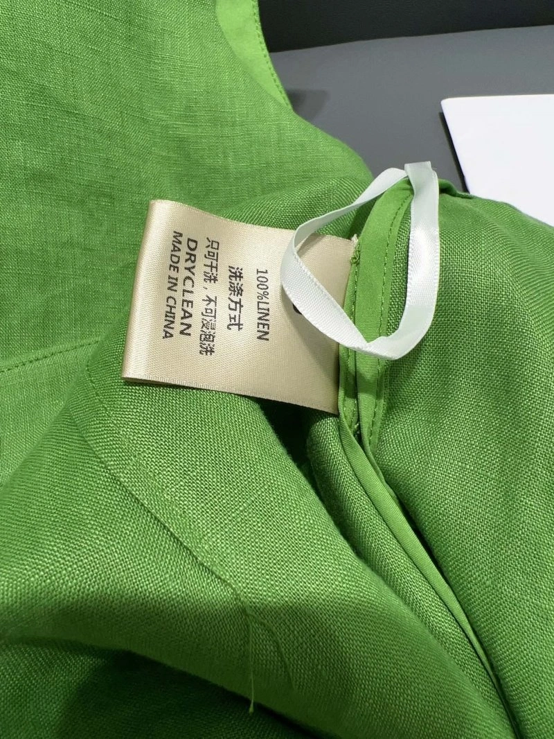 Unclassified Brand Dress Suits SunProtective 152689
