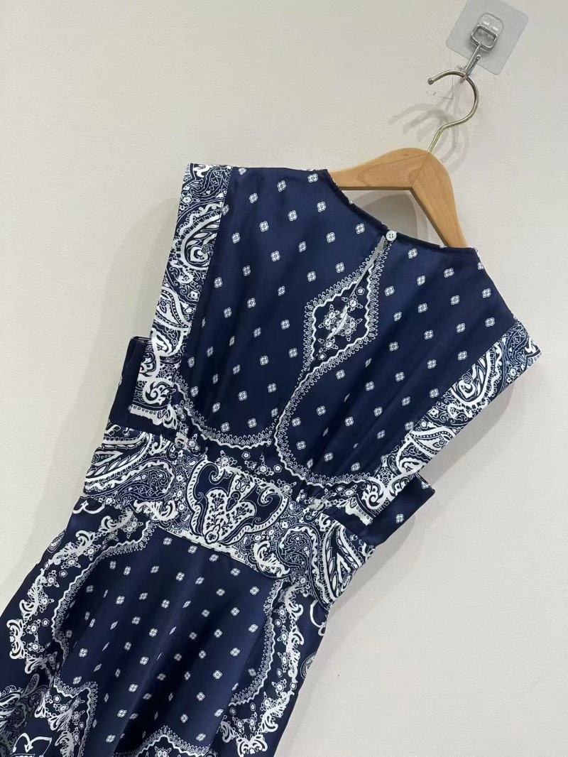 Unclassified Brand Dress Functional 152110