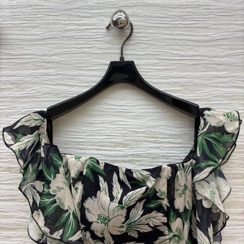 Functional Unclassified Brand Dress 150871