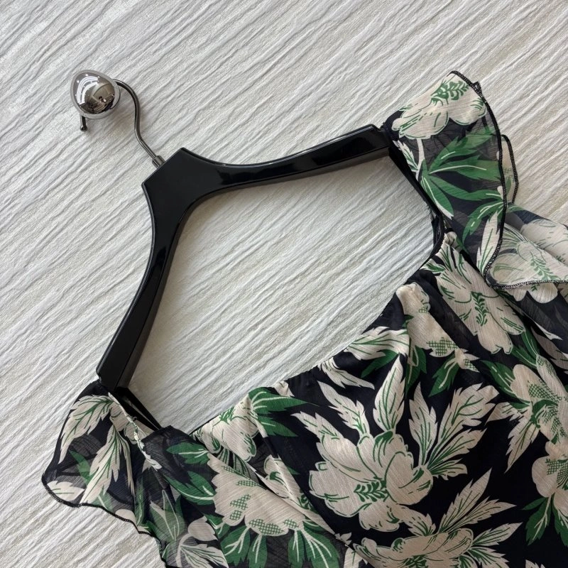 Functional Unclassified Brand Dress 150871