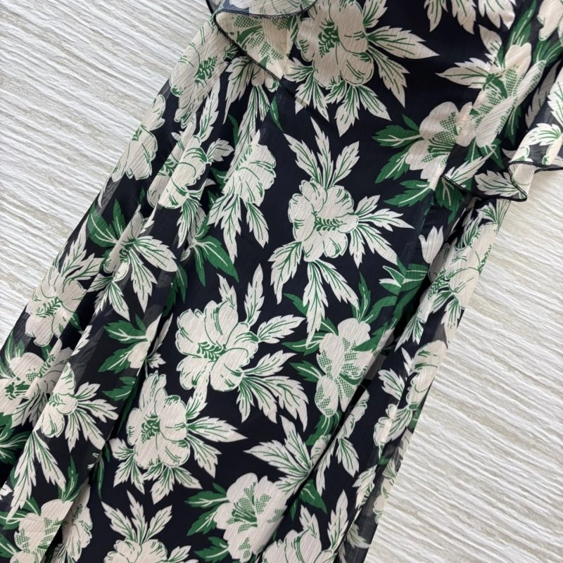 Functional Unclassified Brand Dress 150871