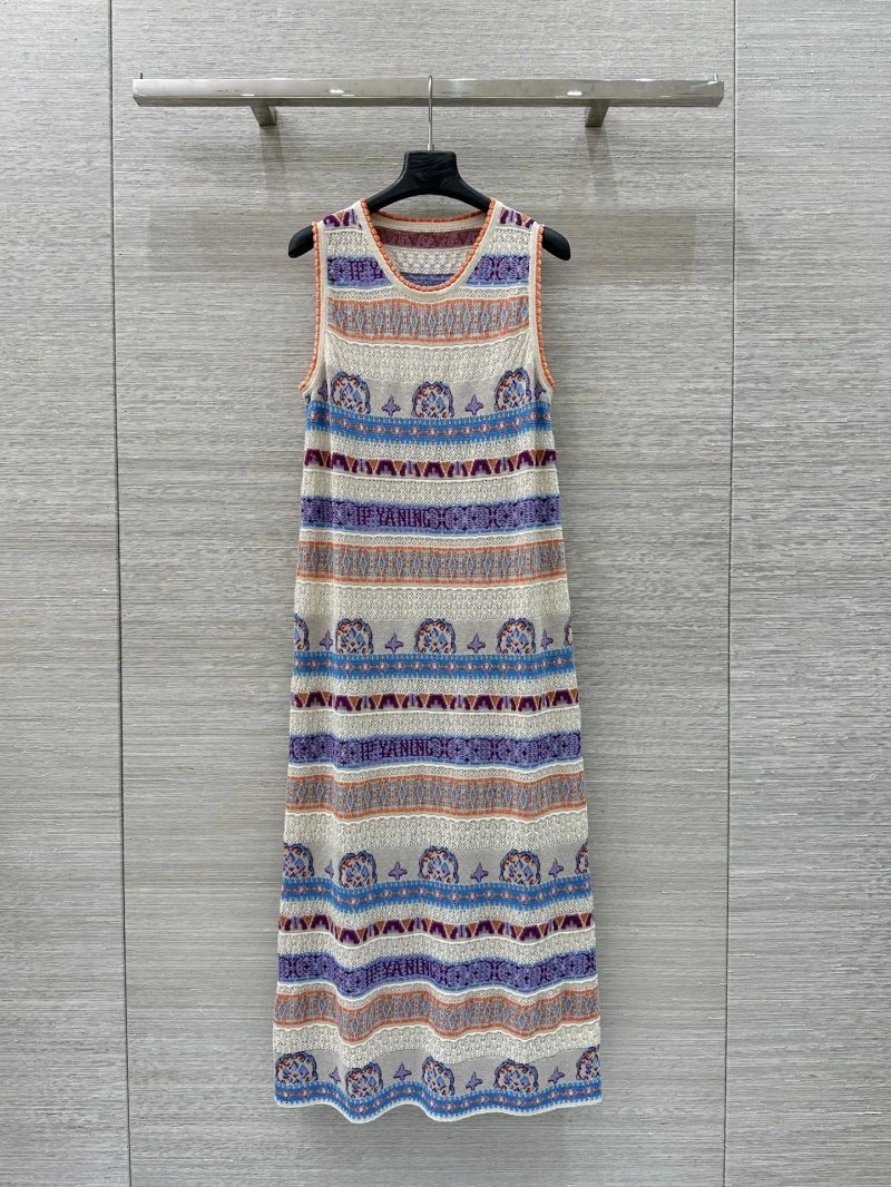 Versatile Unclassified Brand Dress 150837