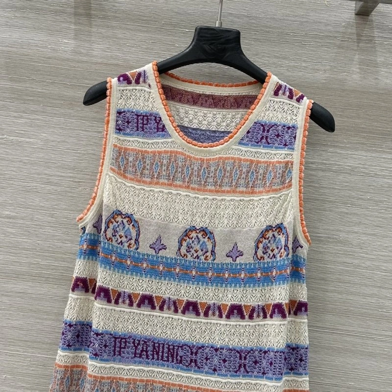 Versatile Unclassified Brand Dress 150837