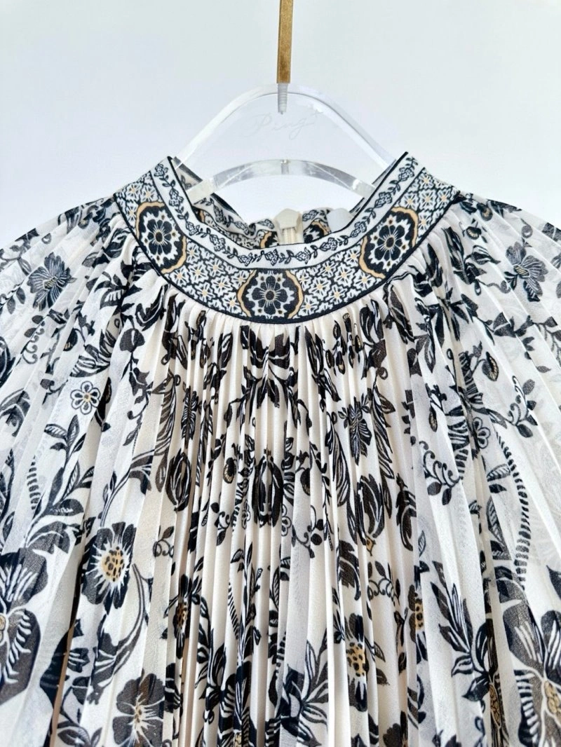 Affordable Unclassified Brand Dress 150883