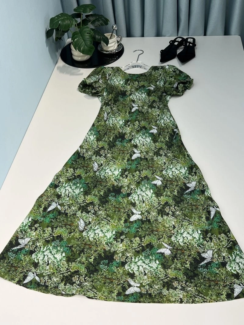 Soft Unclassified Brand Dress 150807