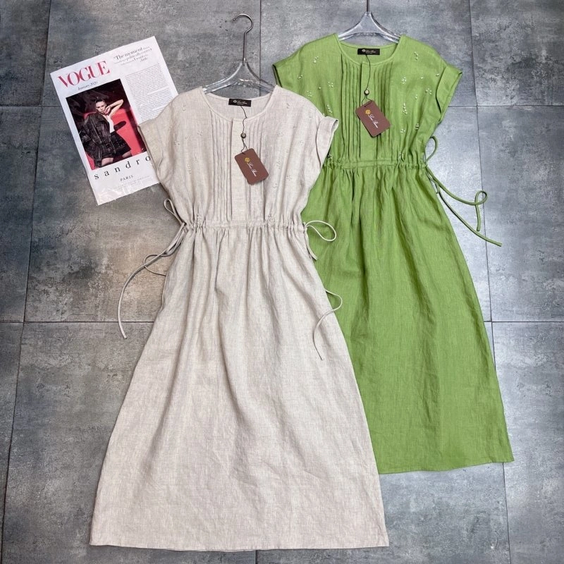 Snug Unclassified Brand Dress 150818