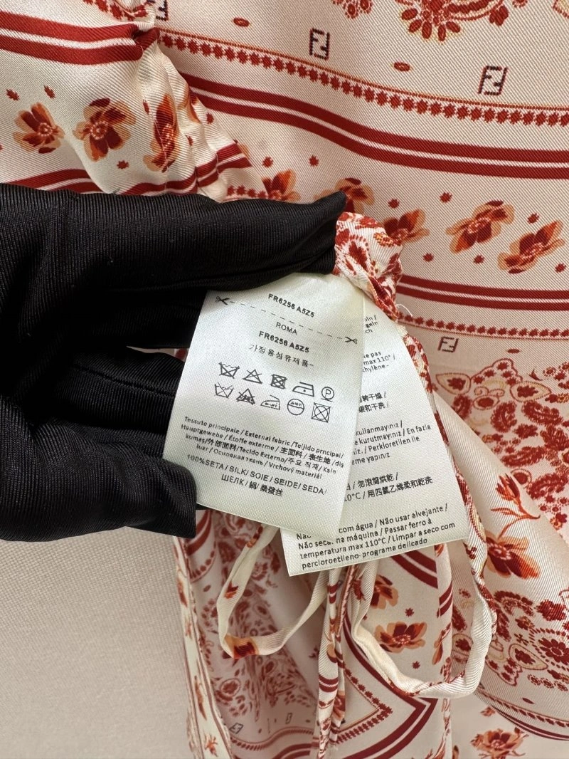 WeatherProof Unclassified Brand Dress 150743