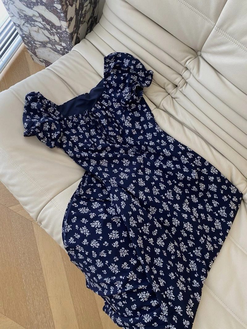 Contemporary Unclassified Brand Dress 150715