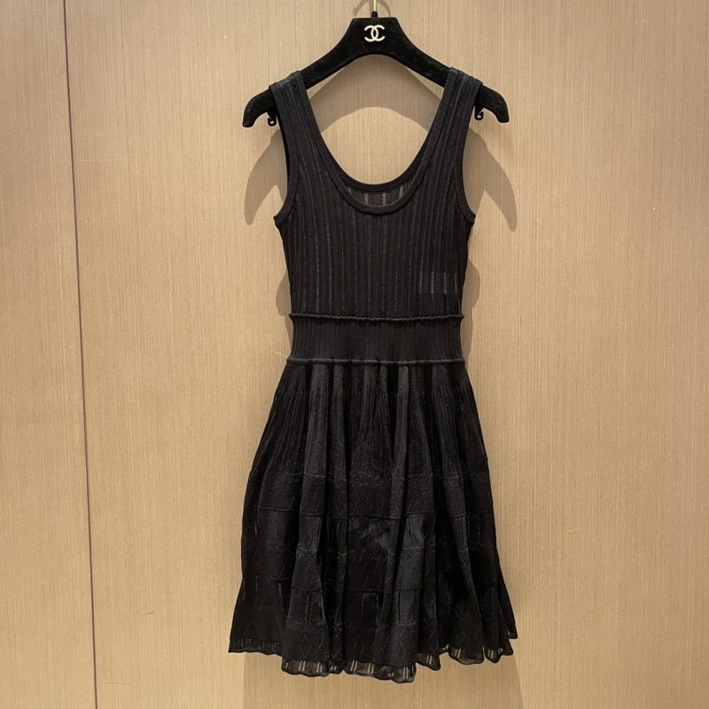 Flexible Unclassified Brand Dress 150717