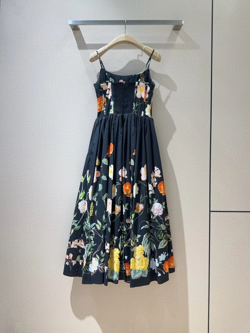 Bold Unclassified Brand Dress 150694