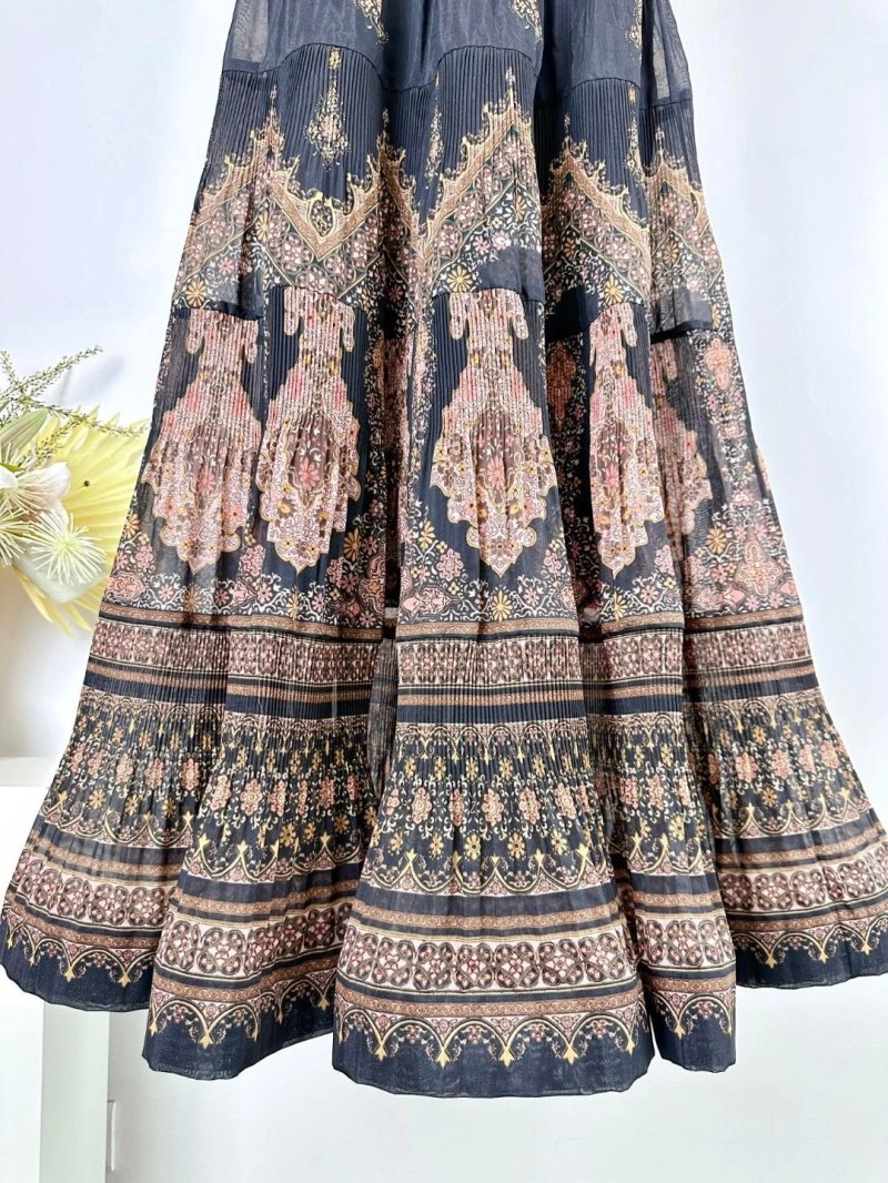 Bold Unclassified Brand Dress 150666
