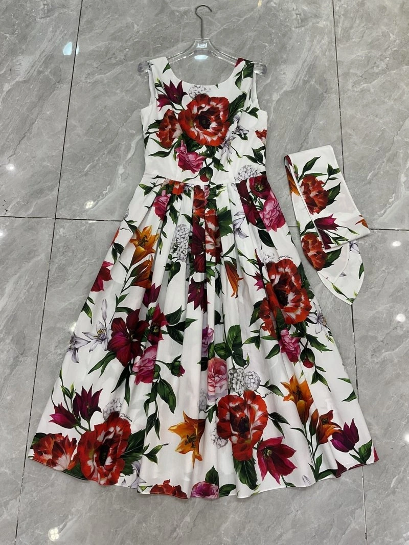 Modern Unclassified Brand Dress 155877