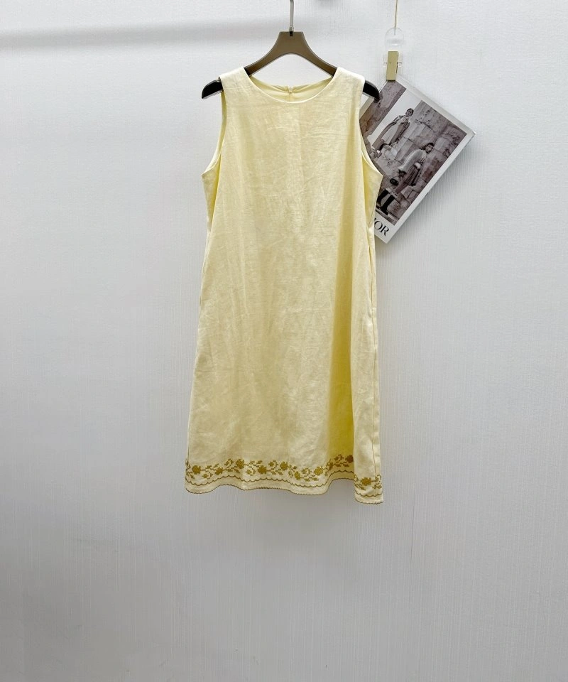 Versatile Unclassified Brand Dress 155844