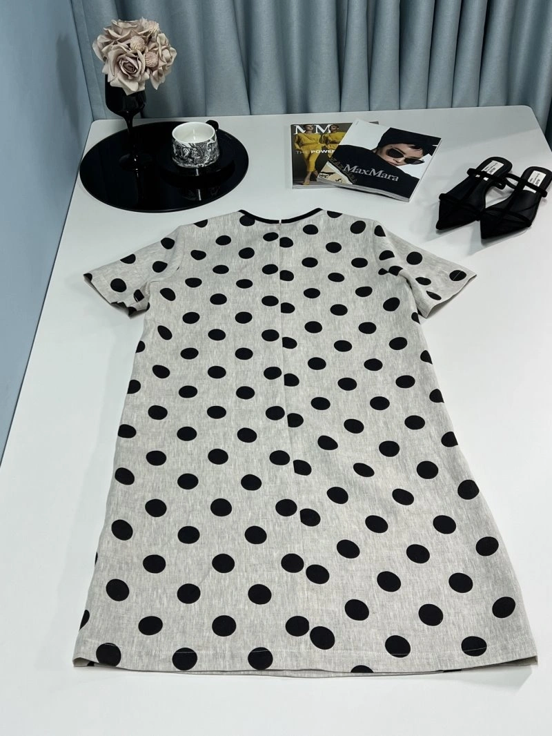 Unclassified Brand Dress Unisex 155818