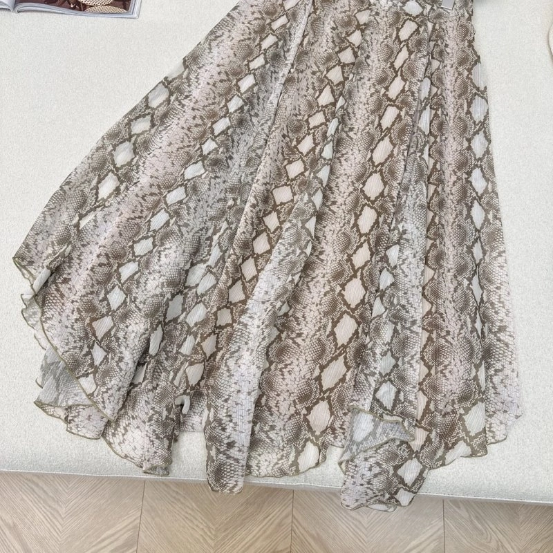 Lightweight Unclassified Brand Dress 155826