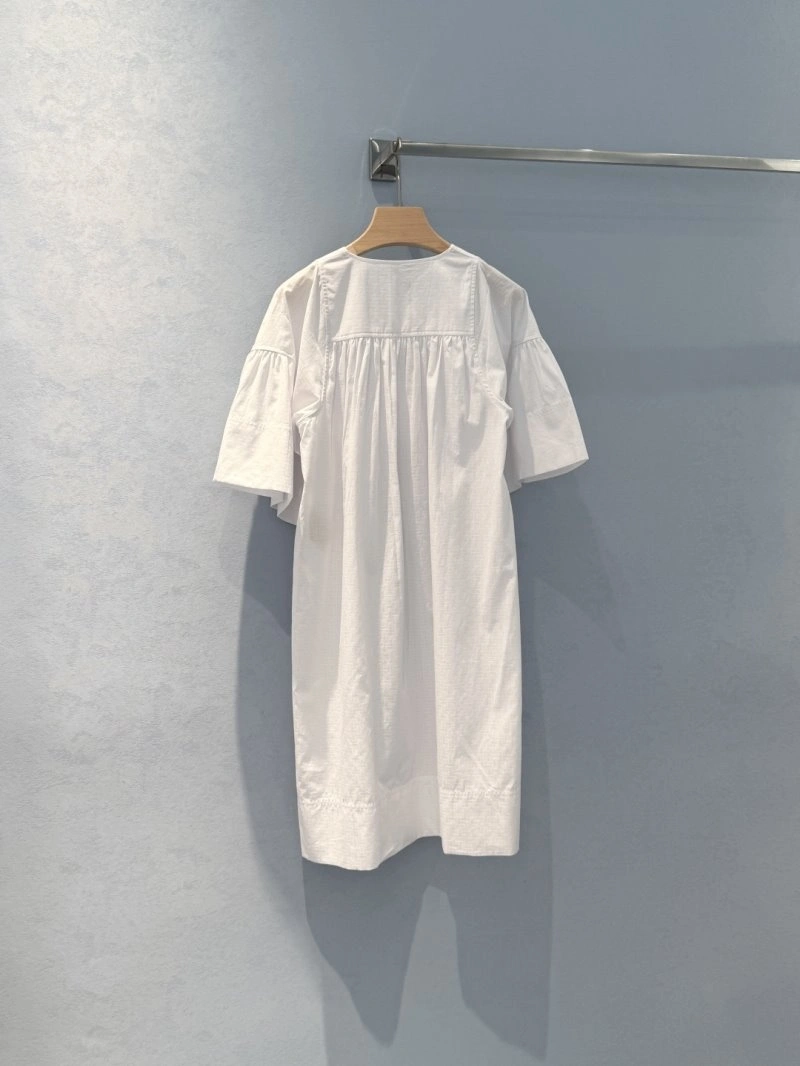 Lightweight Unclassified Brand Dress 155754