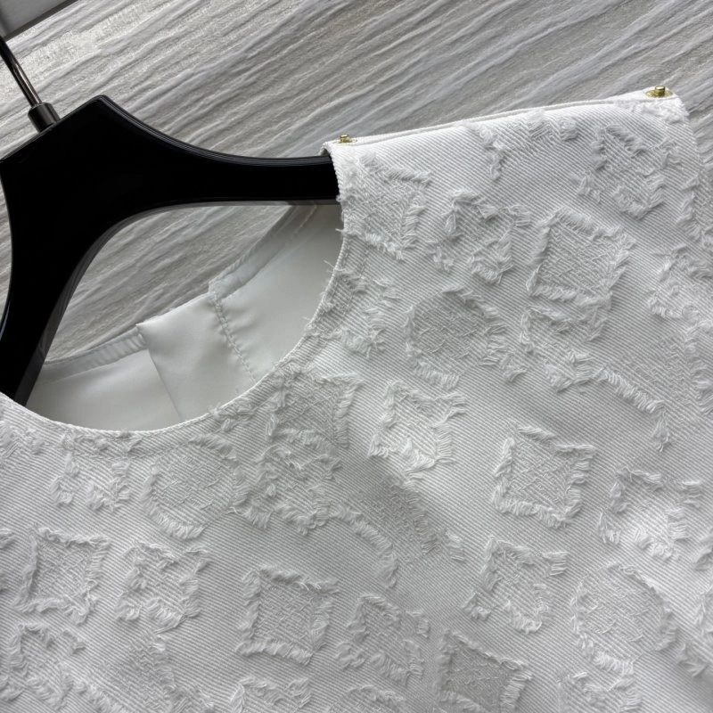Unclassified Brand Dress WrinkleFree 155737