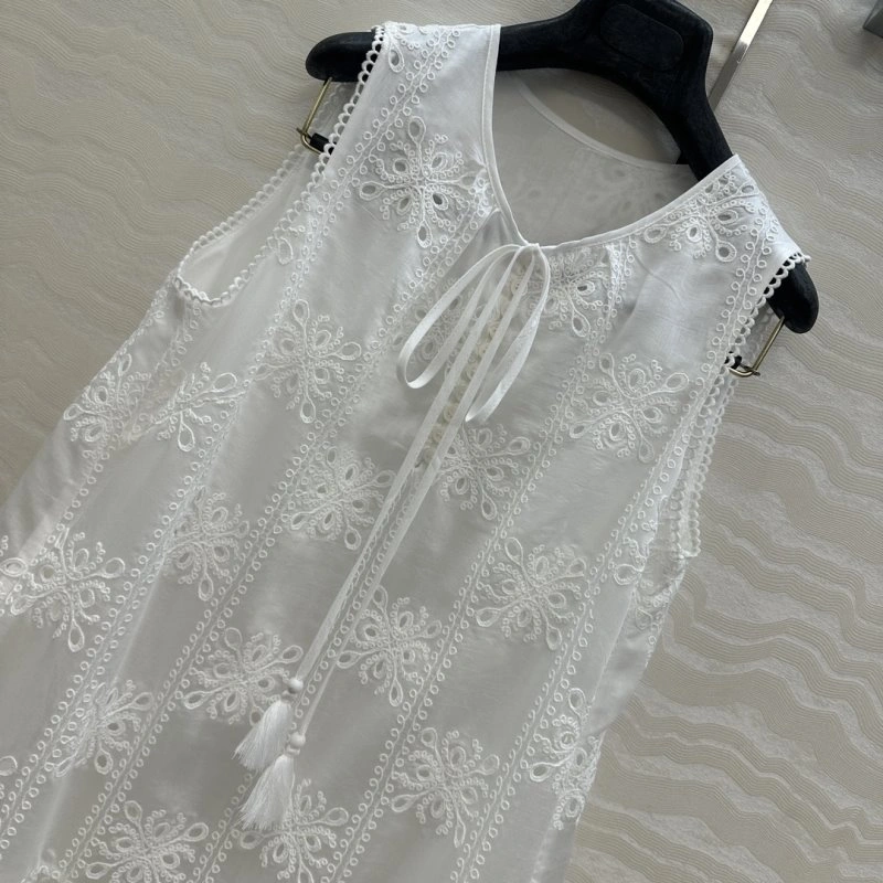 Tailored Unclassified Brand Dress 155734