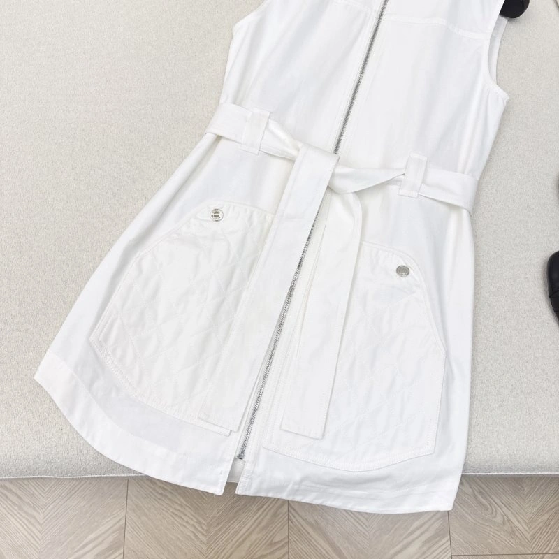 Attractive Unclassified Brand Dress 155718