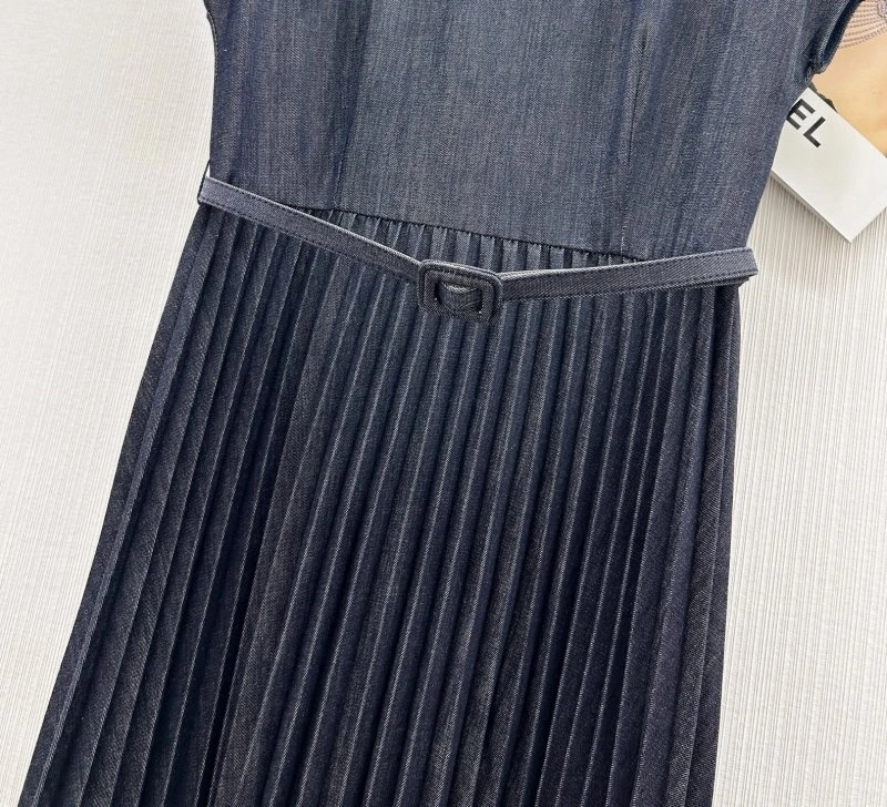 Efficient Unclassified Brand Dress 155643