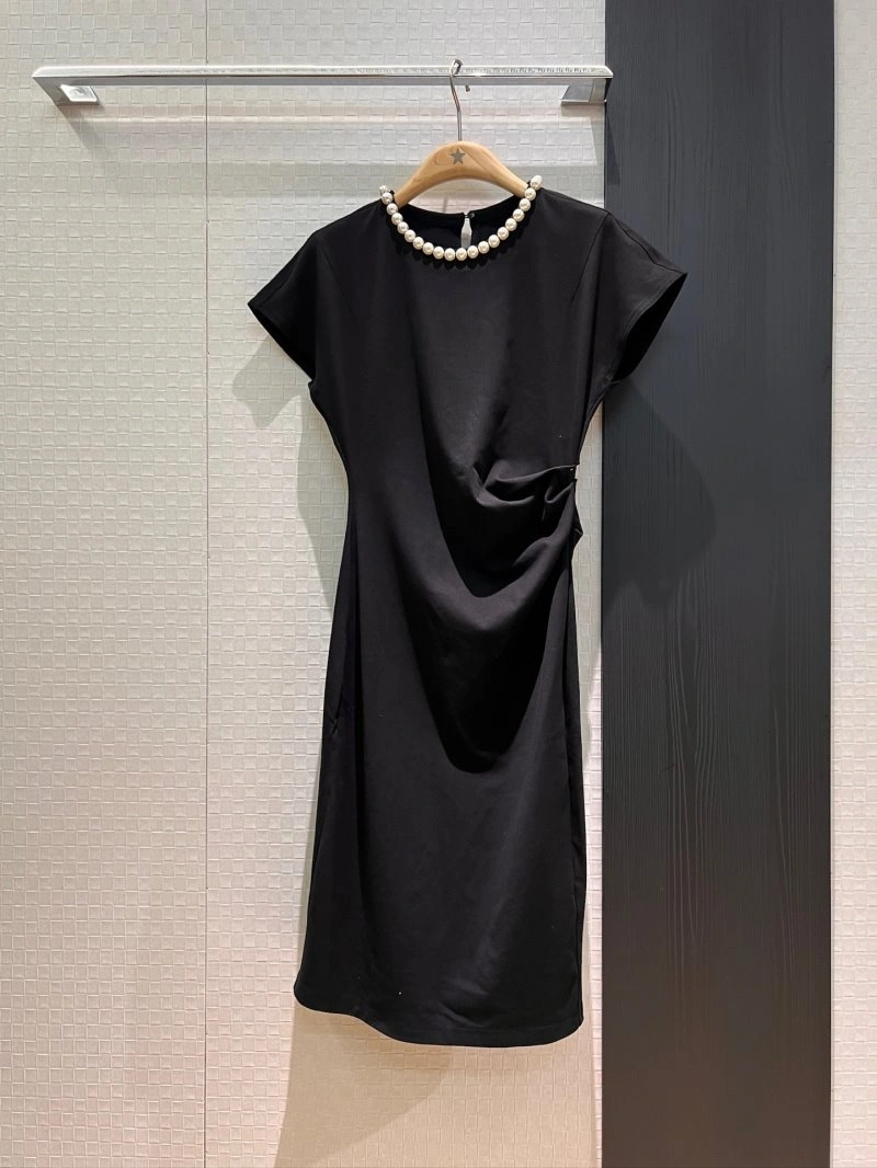 Versatile Unclassified Brand Dress 148178