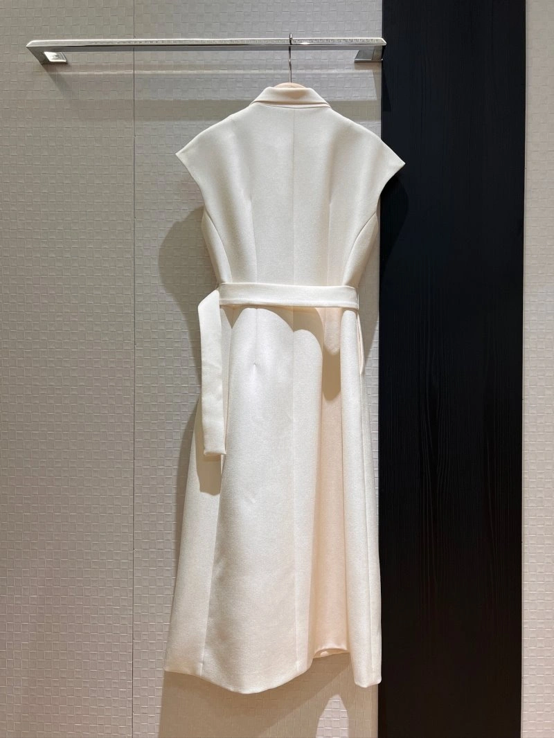 Contemporary Unclassified Brand Dress 148122