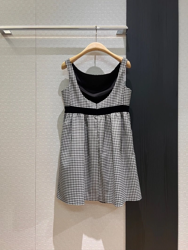 Classic Unclassified Brand Dress 148115