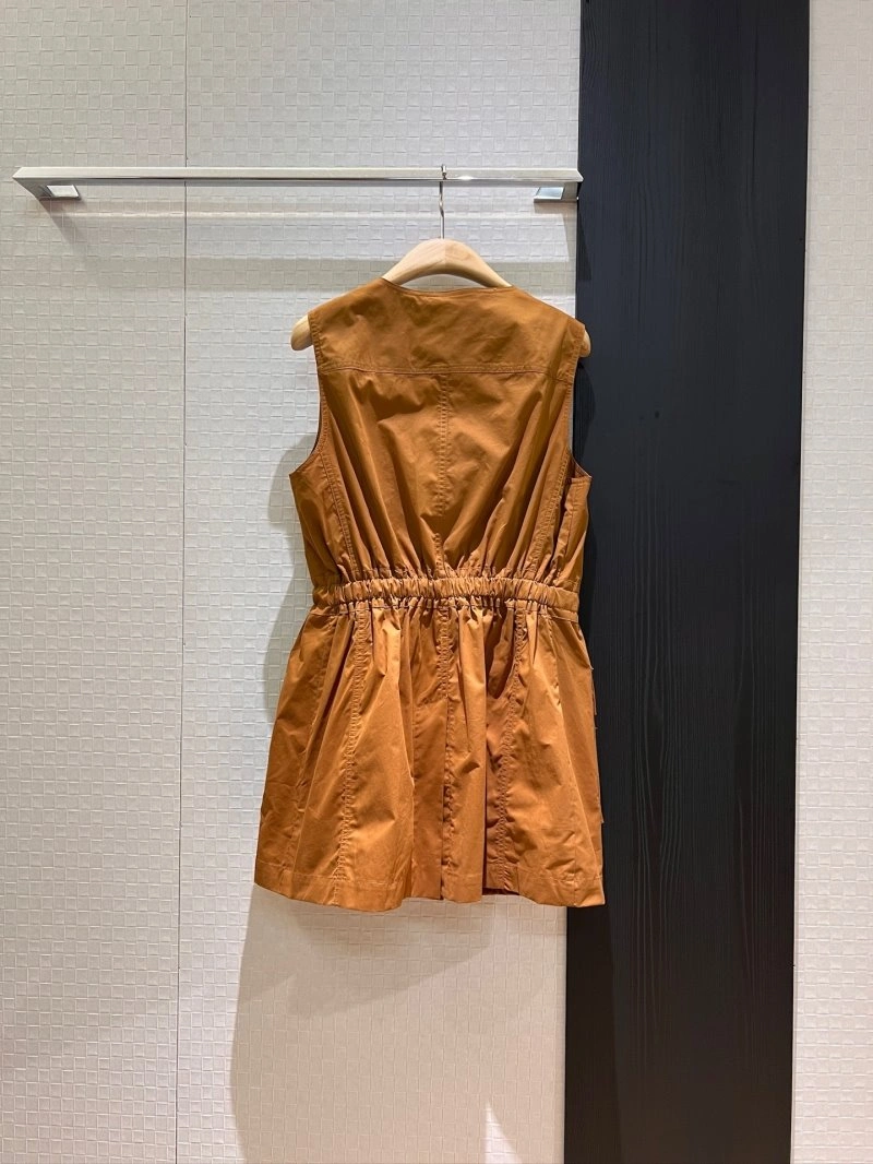 Resilient Unclassified Brand Dress 148085