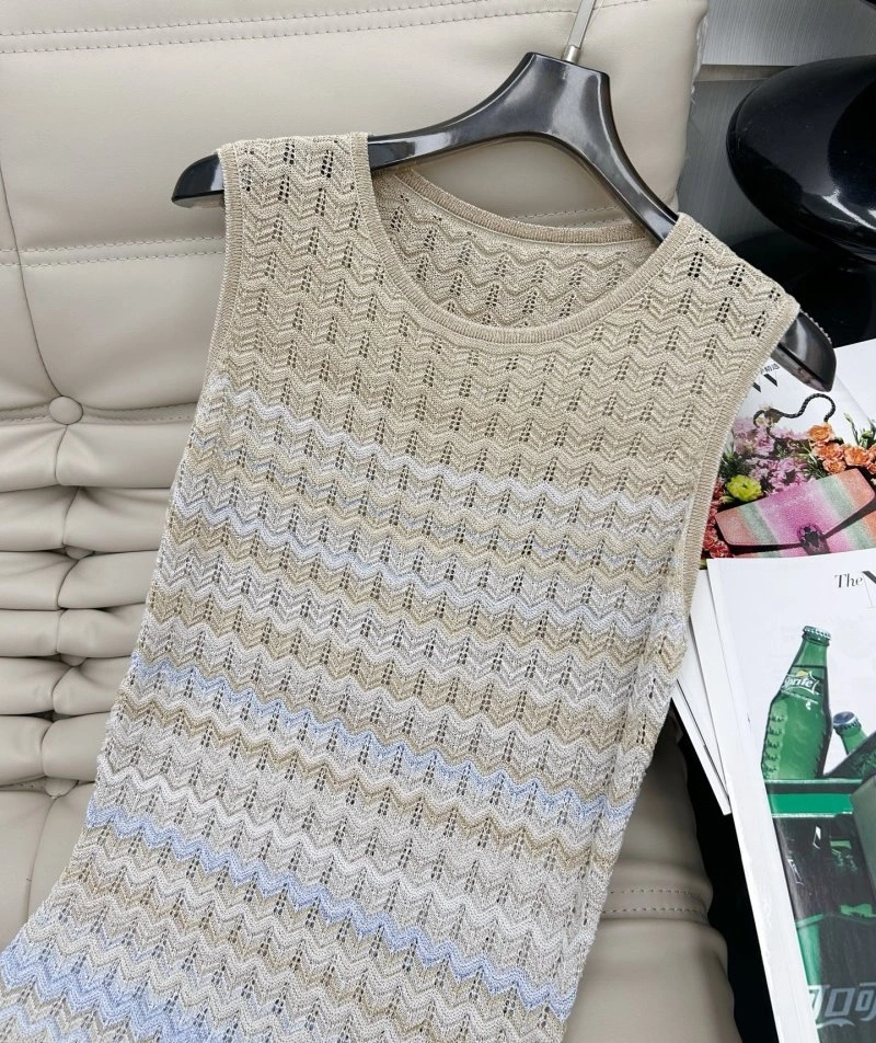 Attractive Unclassified Brand Dress 148062