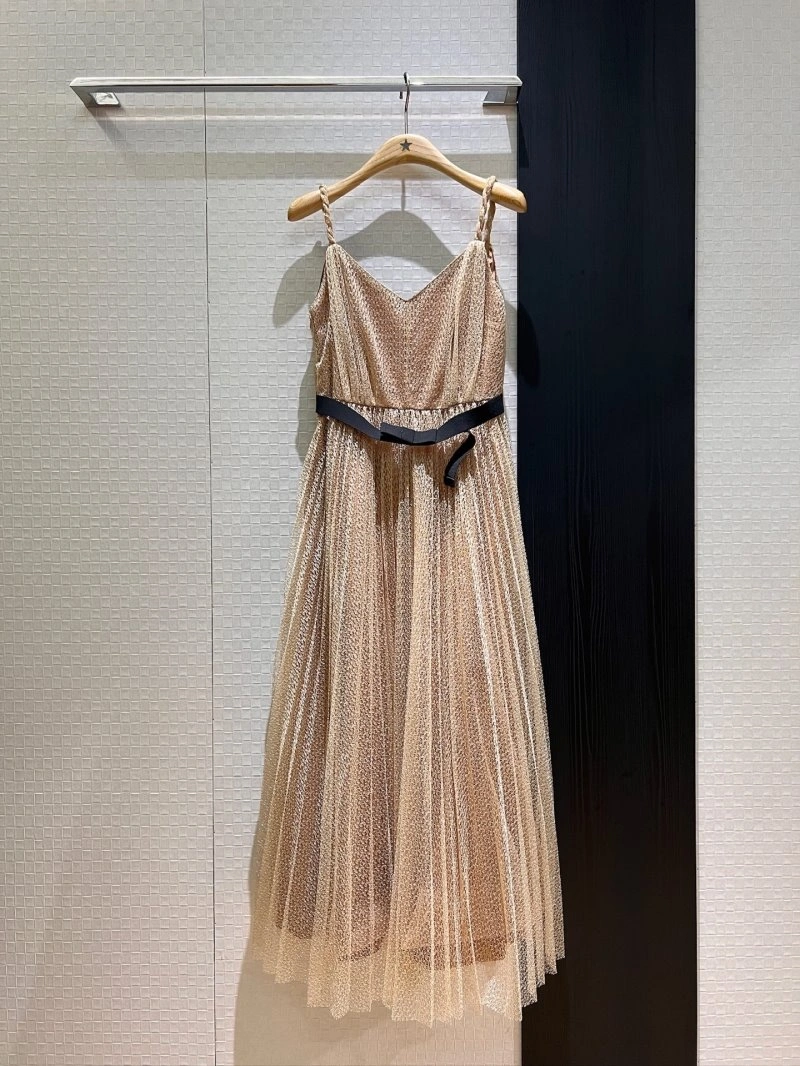 NewStyle Unclassified Brand Dress 147967