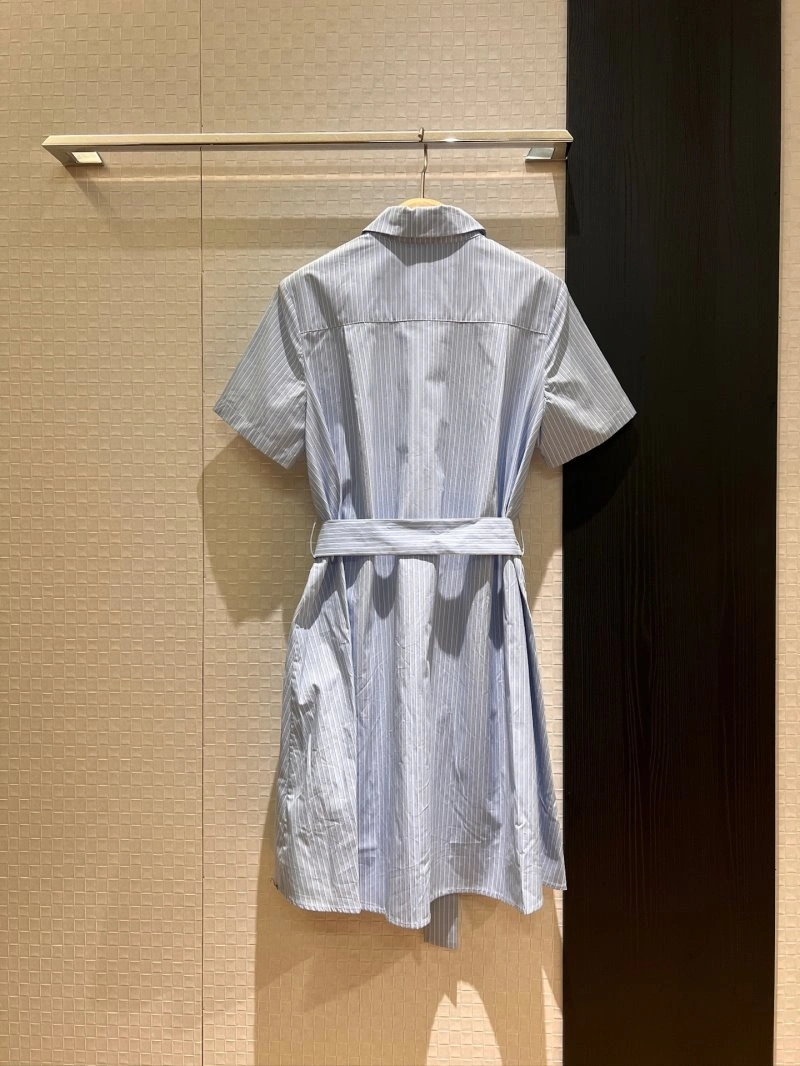 Functional Unclassified Brand Dress 147935