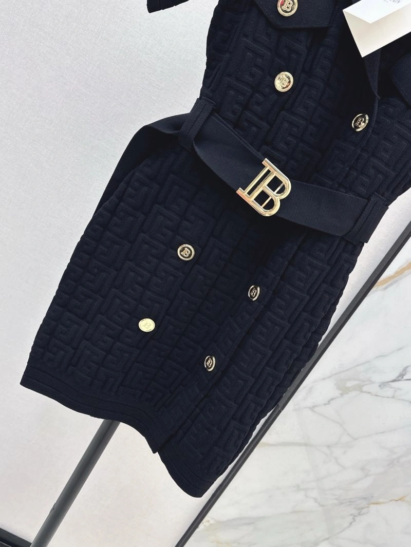 Unclassified Brand Dress Unisex 147931
