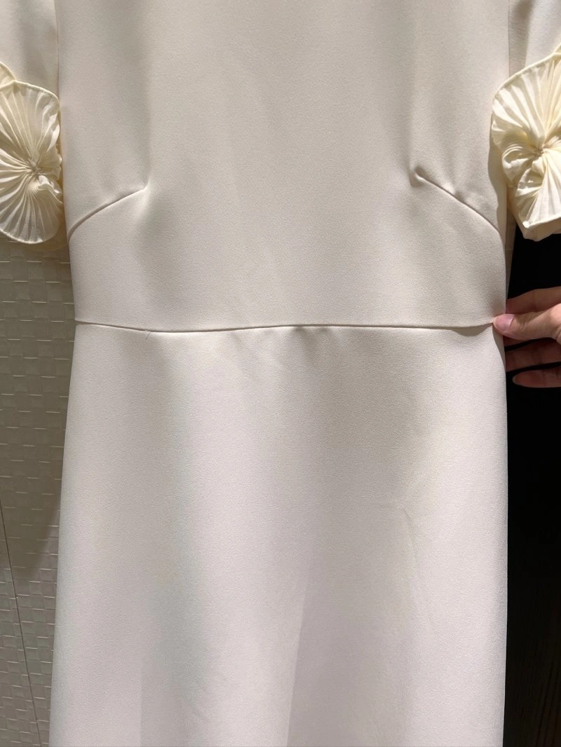 Lightweight Unclassified Brand Dress 147917