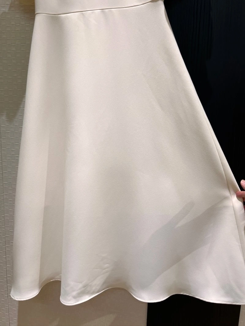 Lightweight Unclassified Brand Dress 147917