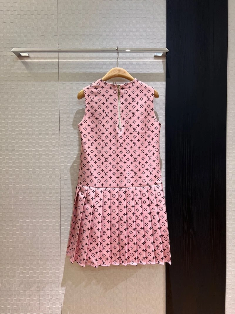Chic Unclassified Brand Dress 147915