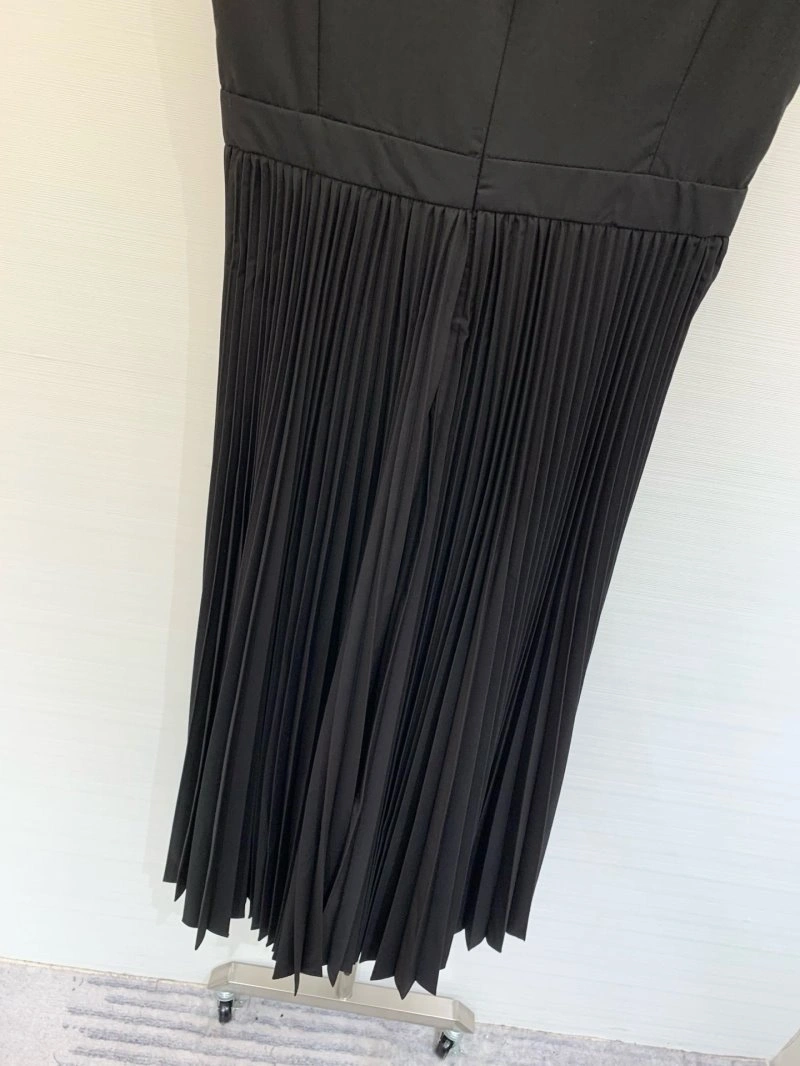 WrinkleFree Unclassified Brand Dress 147911
