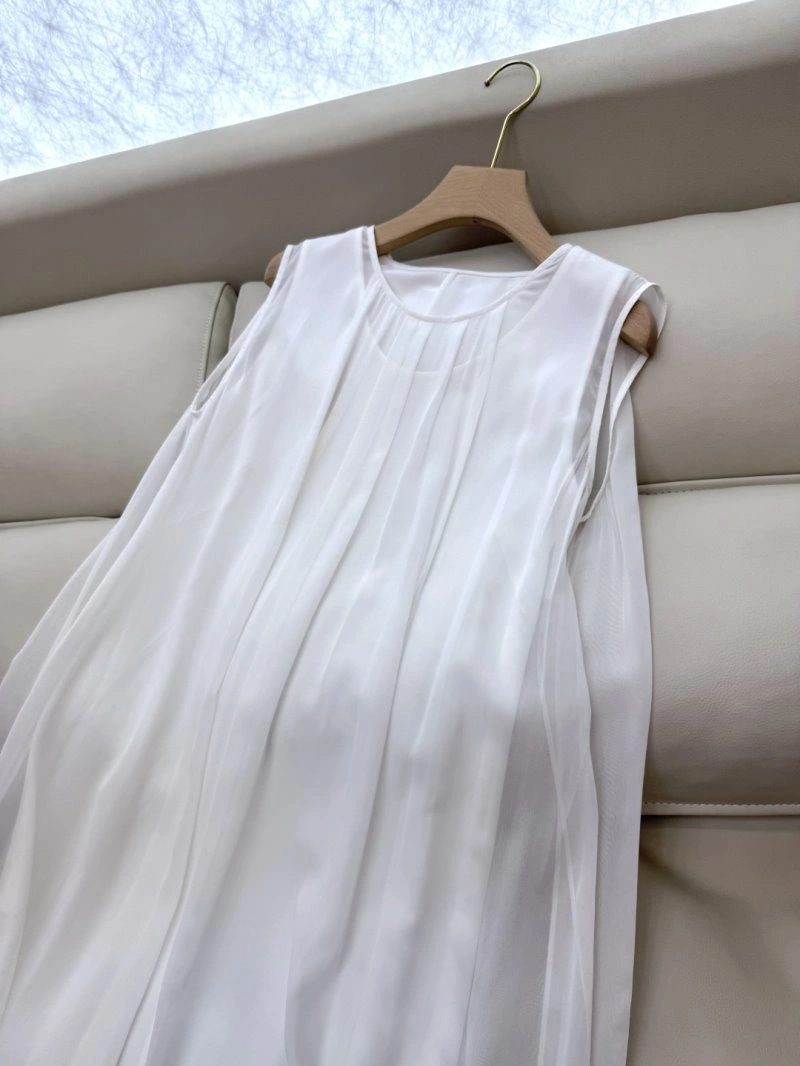 Chic Unclassified Brand Dress 147897