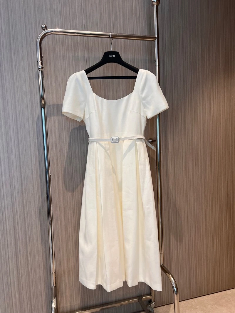 Unique Unclassified Brand Dress 147889